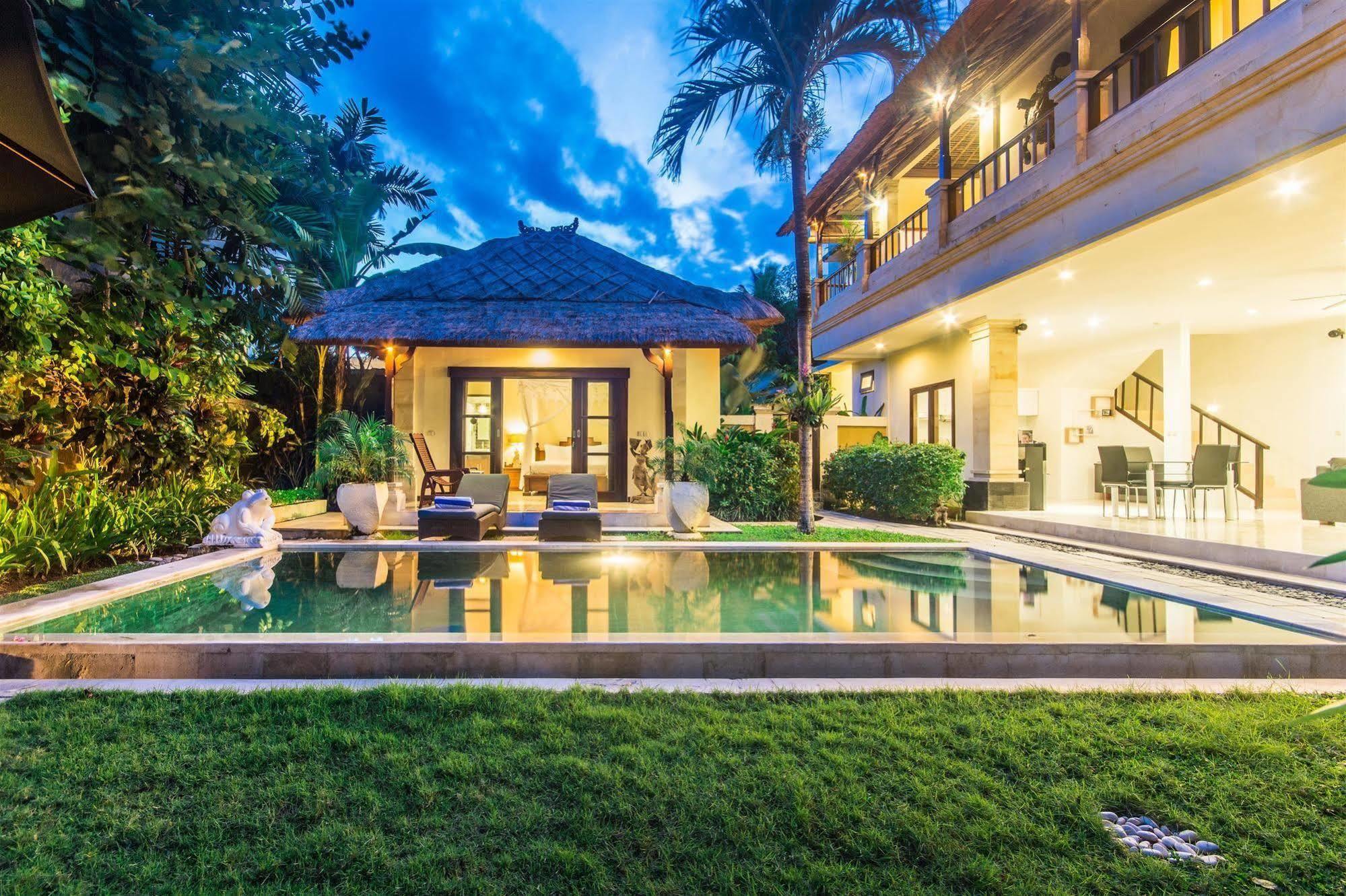 Villa Krisna Seminyak Extérieur photo