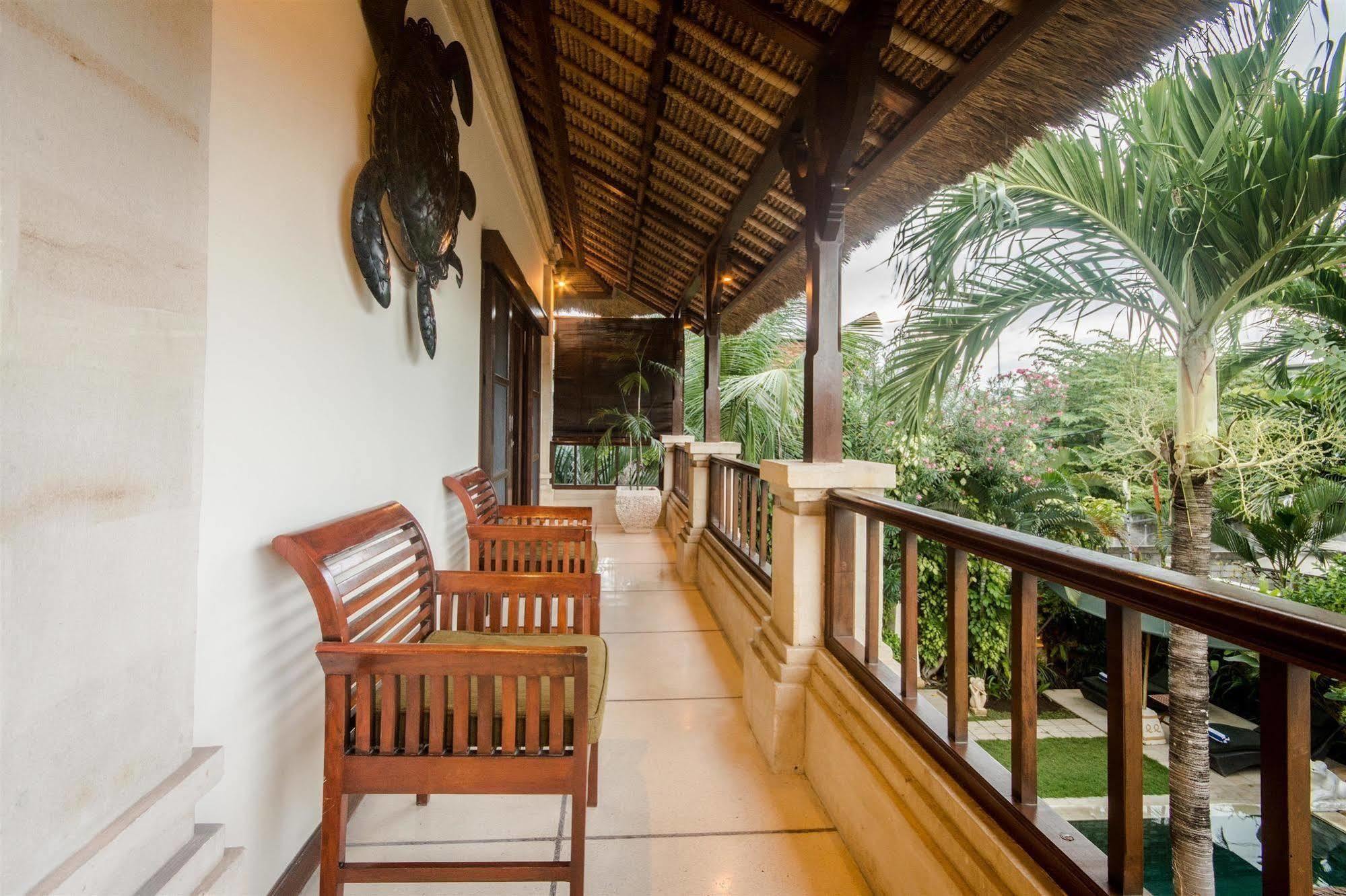 Villa Krisna Seminyak Extérieur photo