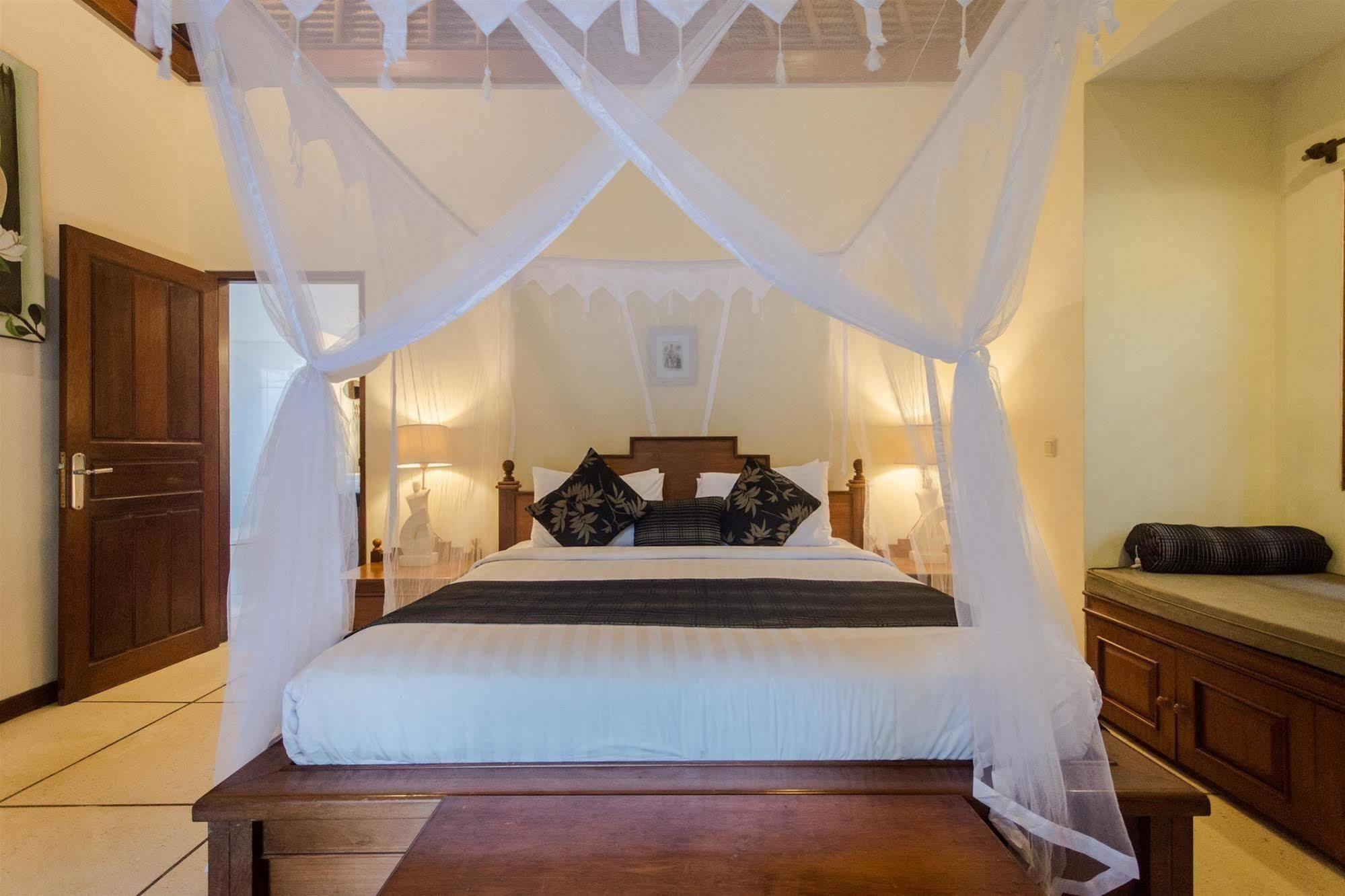 Villa Krisna Seminyak Extérieur photo