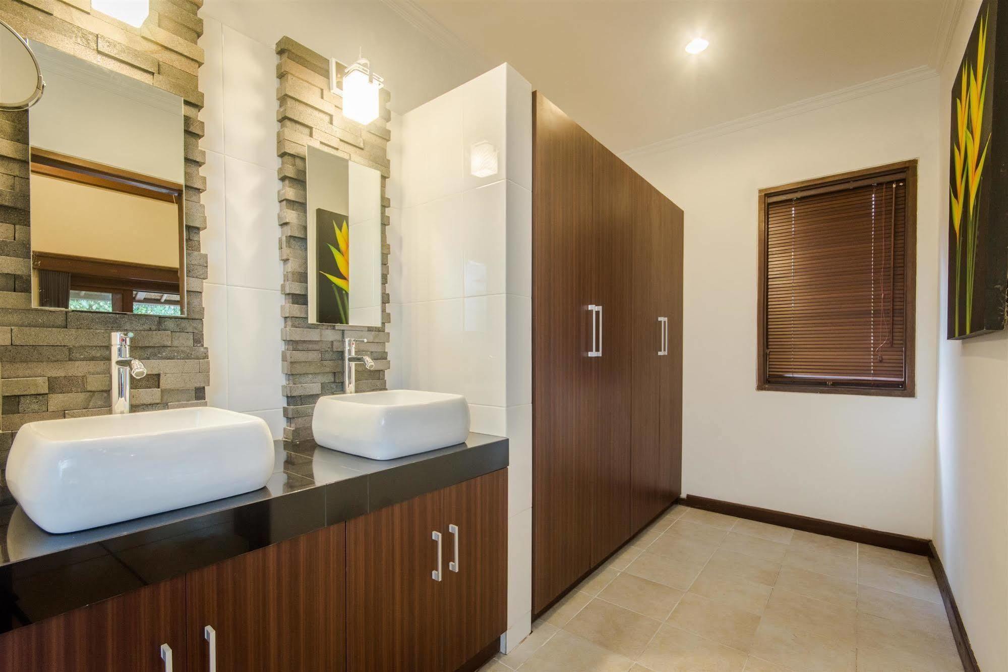 Villa Krisna Seminyak Extérieur photo